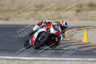 media/Apr-09-2023-SoCal Trackdays (Sun) [[333f347954]]/Turn 11 (10am)/